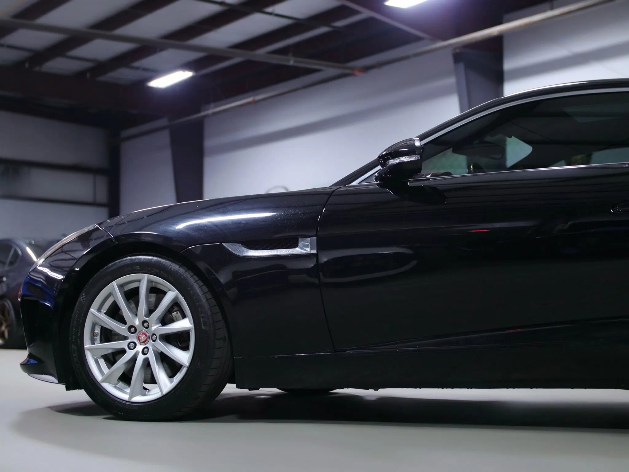 Used 2017 Jaguar F-TYPE Coupe image 21