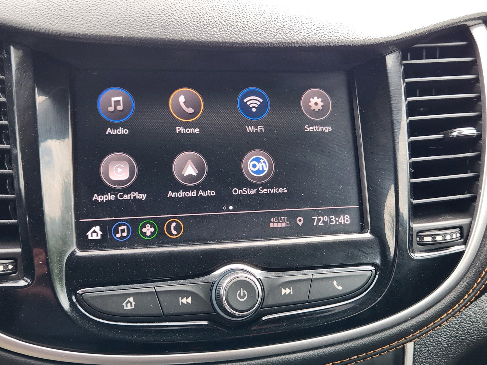 Used 2020 Chevrolet Trax LT w/ LT Convenience Package FWD image 6