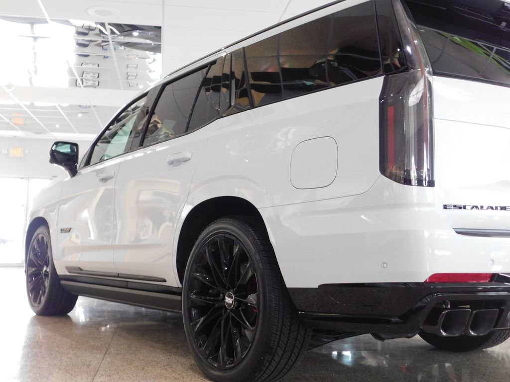 Used 2026 Cadillac Escalade V AWD/4WD image 89