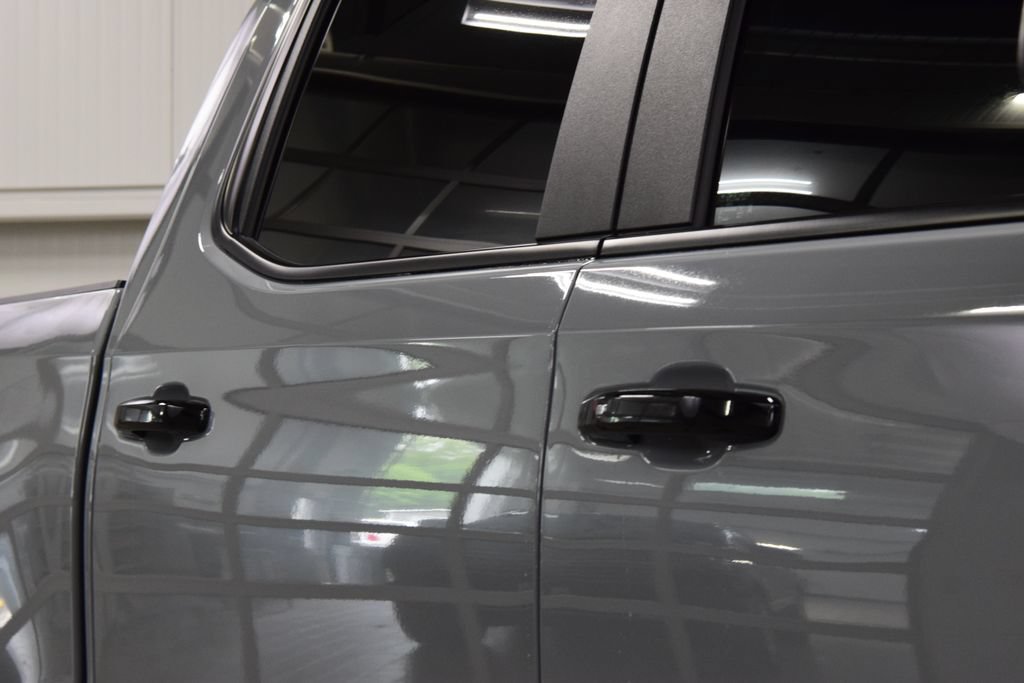 Used 2024 Chevrolet Silverado 1500 ZR2 w/ ZR2 Bison Edition AWD/4WD image 22