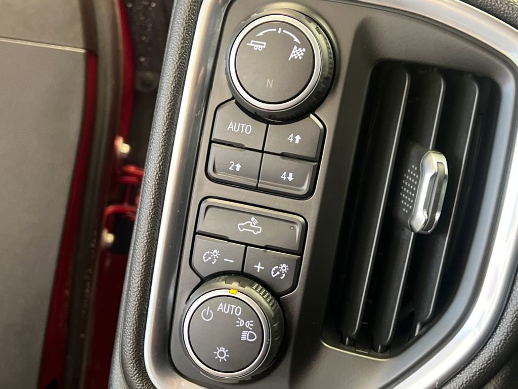 Used 2019 Chevrolet Silverado 1500 LT w/ All-Star Edition AWD/4WD image 26