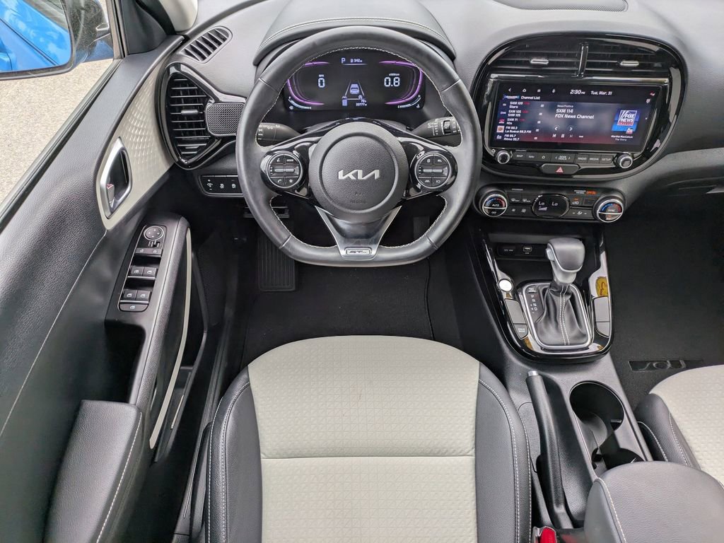 Used 2023 Kia Soul GT-Line image 16