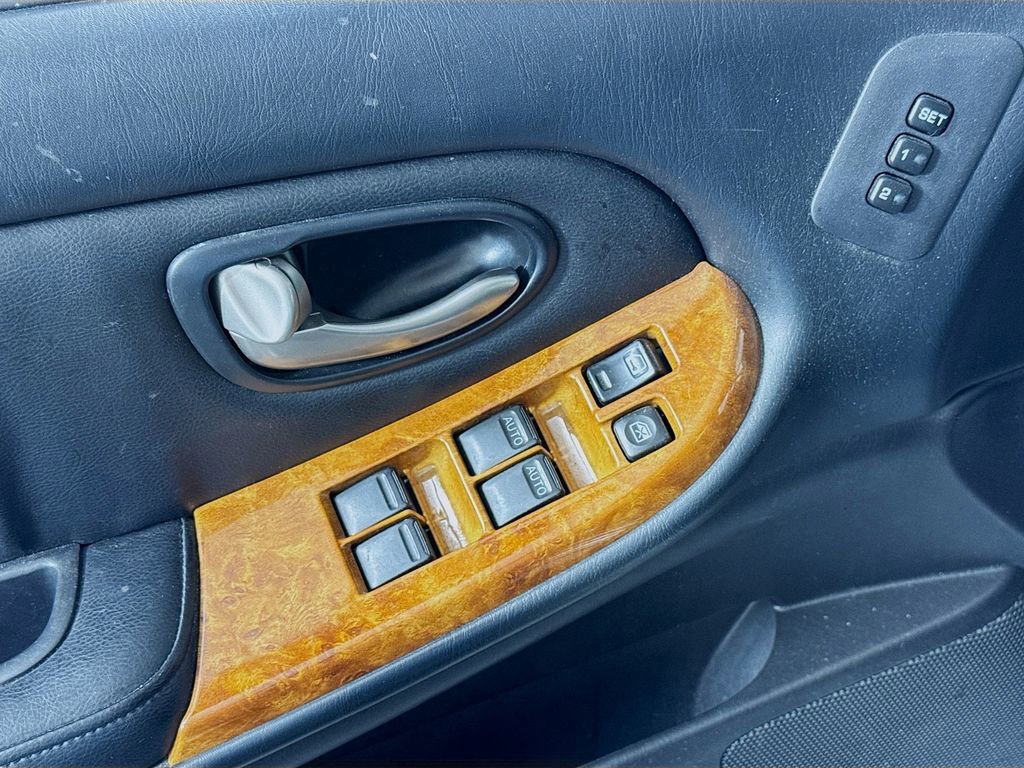 Used 2004 INFINITI I35 FWD image 16