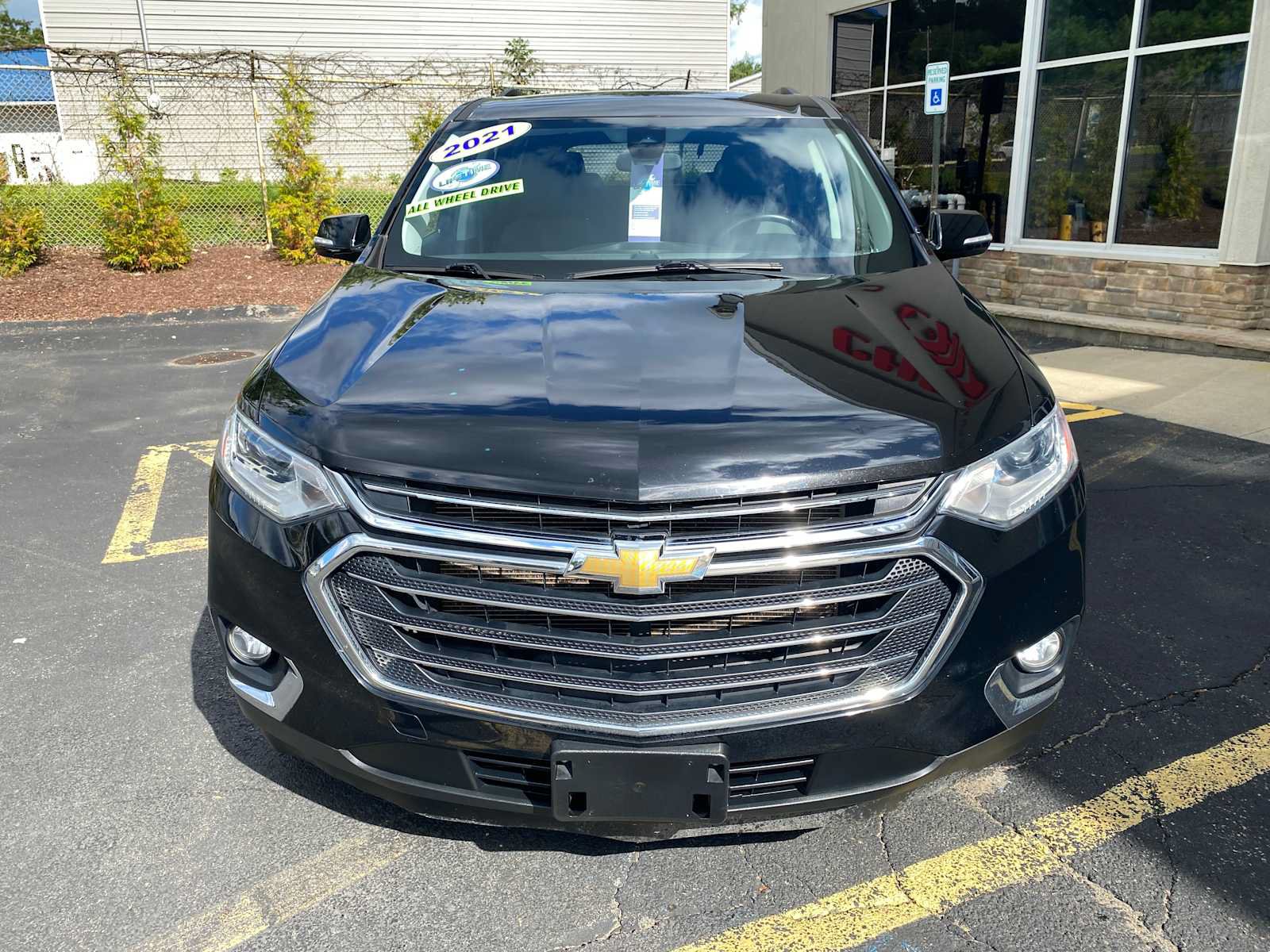 Used 2021 Chevrolet Traverse LT AWD/4WD image 12