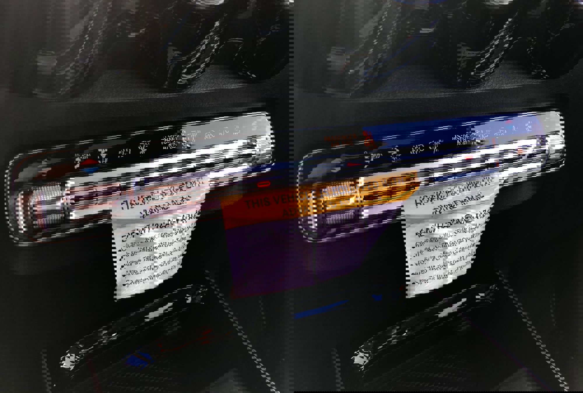 New 2022 Mercedes-Benz EQB 300 4MATIC image 27