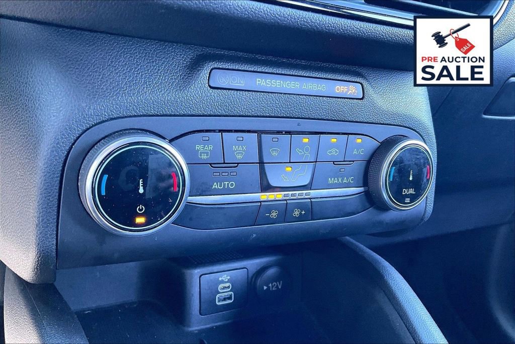 Used 2025 Ford Escape ST-Line AWD/4WD image 32