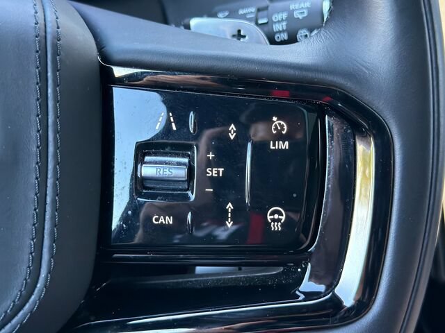 Used 2023 Land Rover Range Rover Sport First Edition AWD/4WD image 29