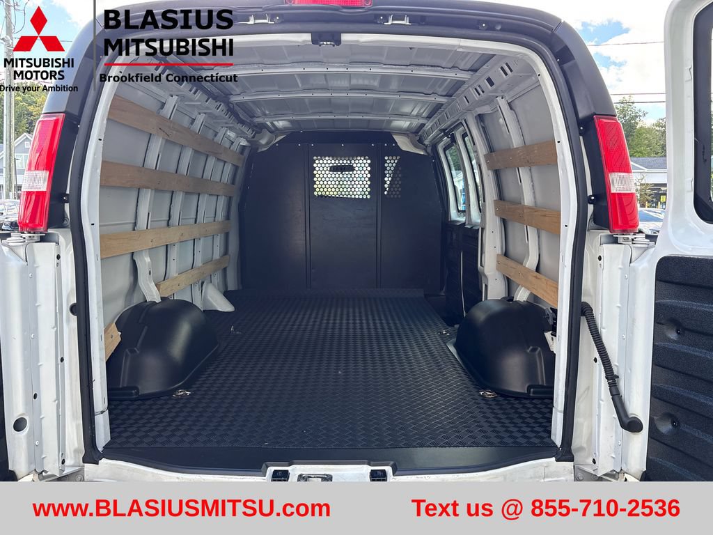 Used 2025 GMC Savana 2500 w/ Driver Convenience Package RWD image 49