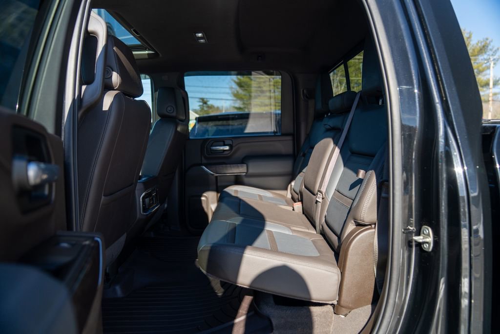 Used 2021 GMC Sierra 3500 Denali w/ Denali Black Diamond Edition image 20