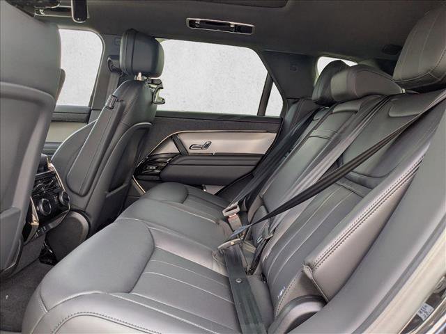 New 2026 Land Rover Range Rover Sport Dynamic SE image 16