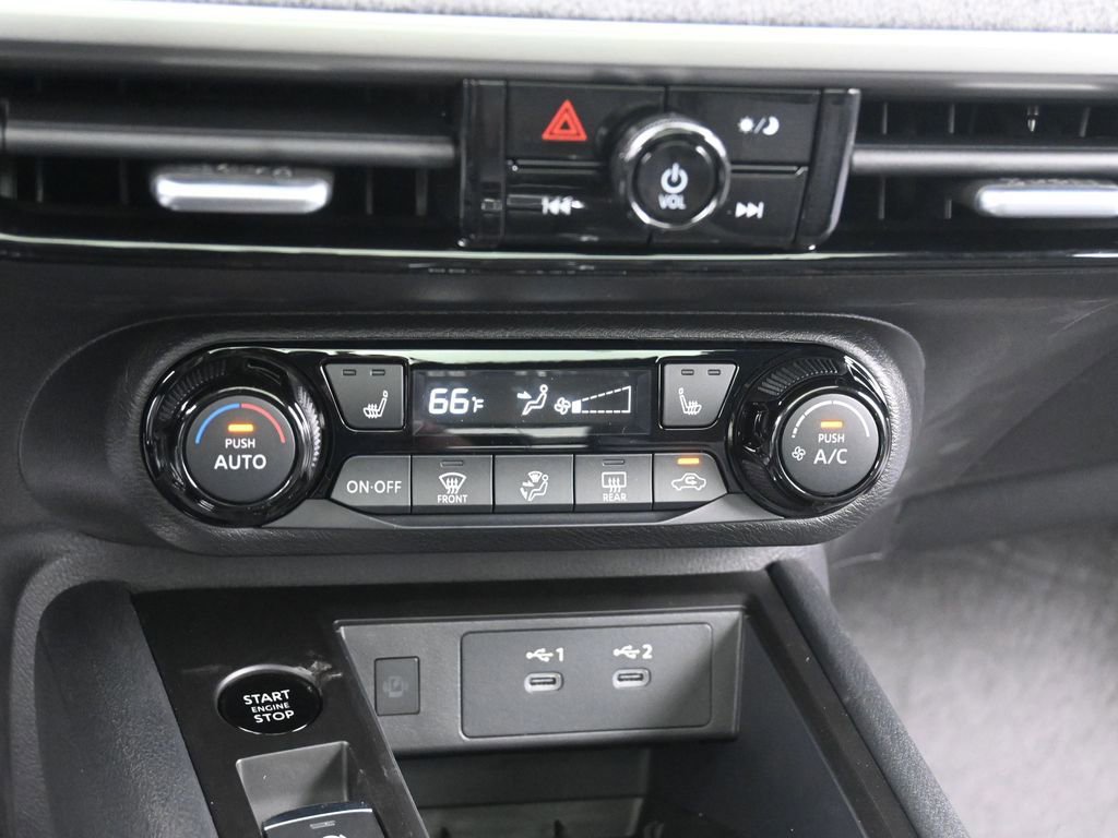 New 2026 Nissan Kicks SV w/ SV Premium Package AWD/4WD image 12