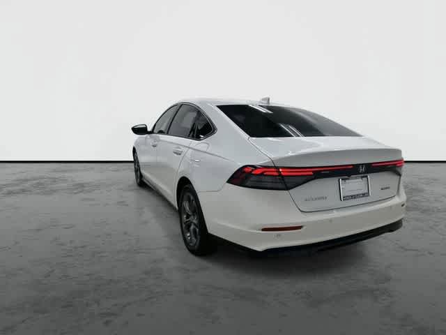 Used 2024 Honda Accord EX-L image 2