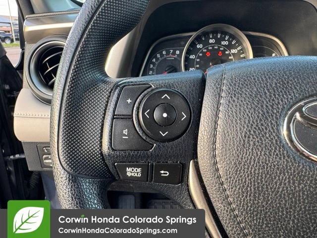 Used 2014 Toyota RAV4 XLE AWD/4WD image 16