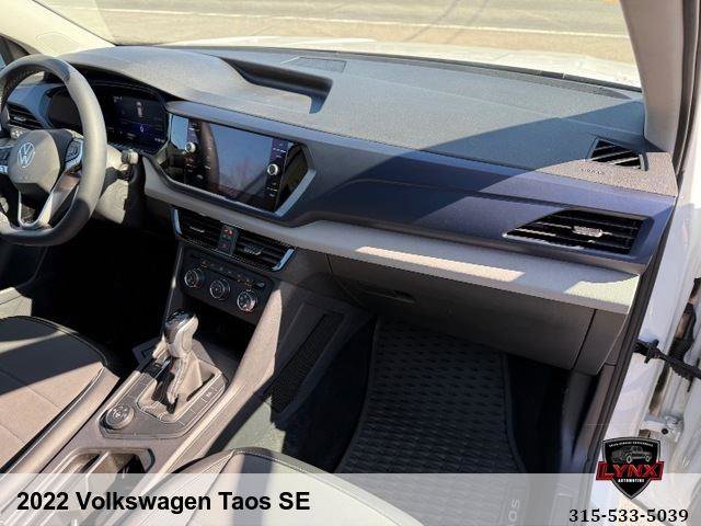 Used 2022 Volkswagen Taos SE w/ Panoramic Sunroof Package image 50