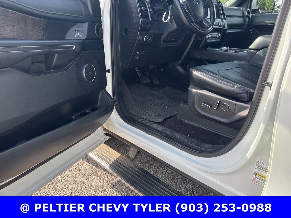 Used 2021 Ford Expedition Limited RWD image 10
