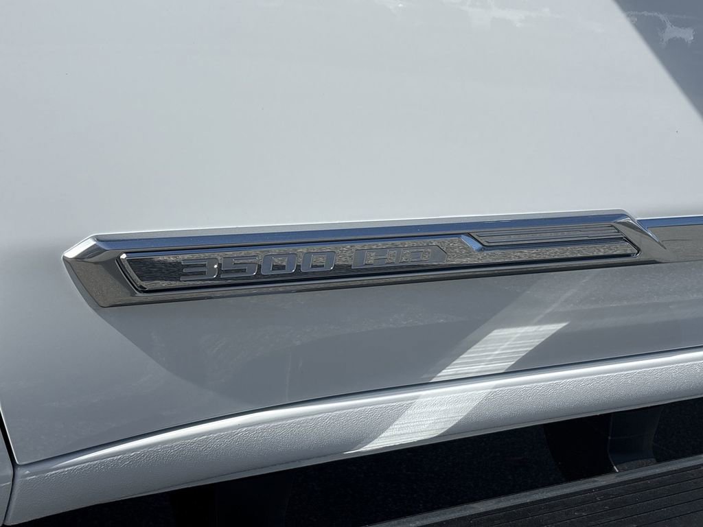 New 2026 Chevrolet Silverado 3500 High Country image 33