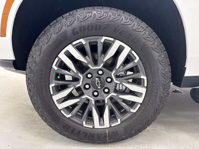 New 2026 Chevrolet Tahoe Z71 w/ Comfort Package AWD/4WD image 41