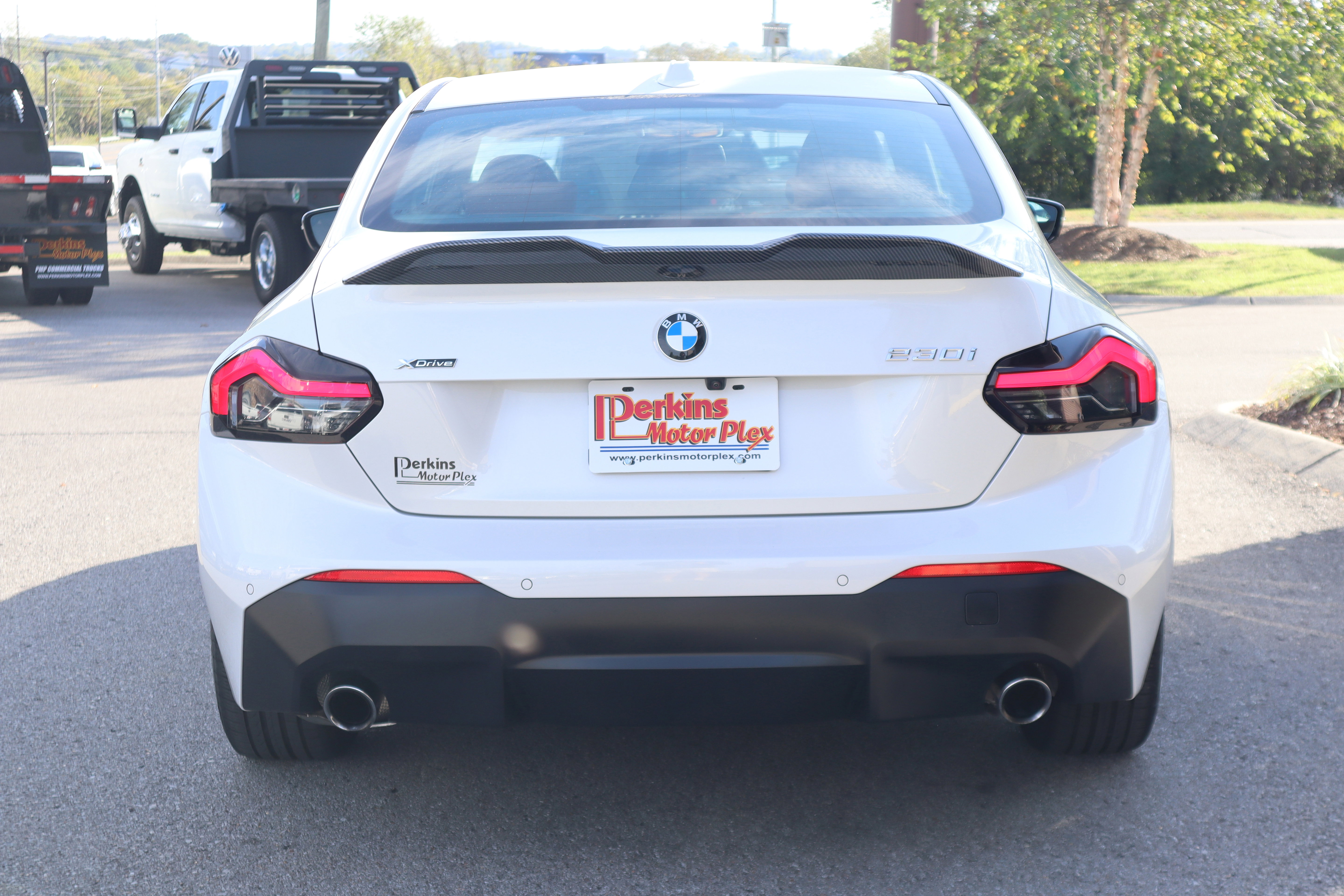 Used 2023 BMW 230i xDrive Coupe w/ Premium Package image 8