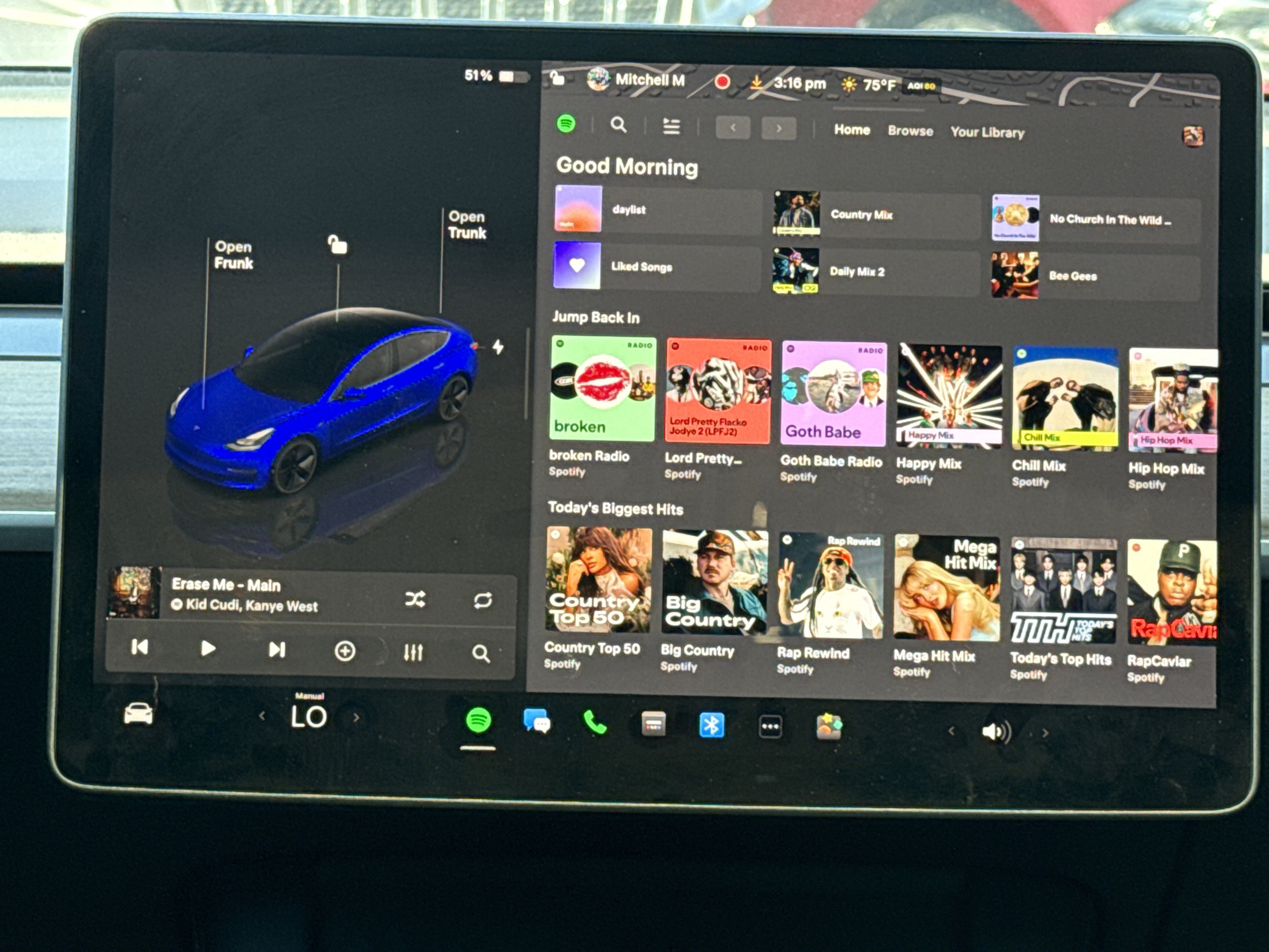 Used 2023 Tesla Model 3 Standard Range image 22