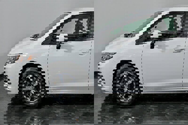 Used 2015 Honda Civic SE image 6