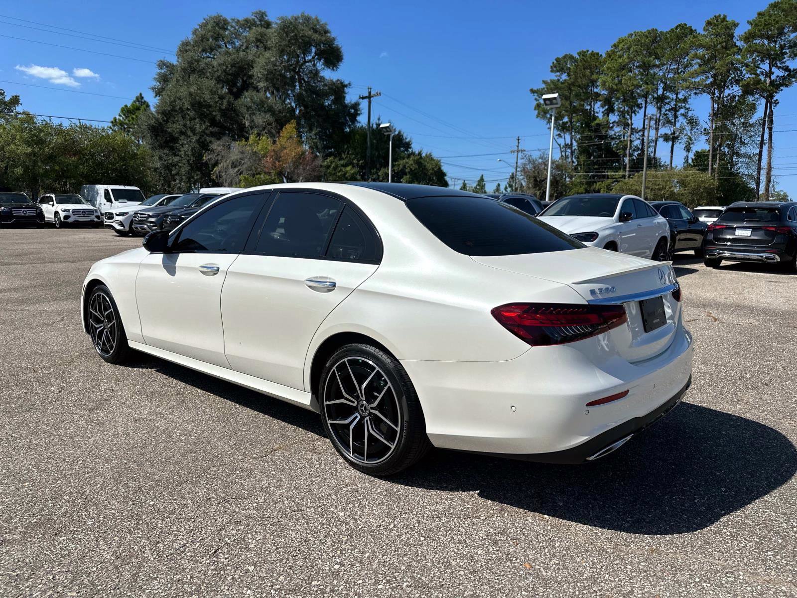 Certified 2022 Mercedes-Benz E 350 Sedan image 3