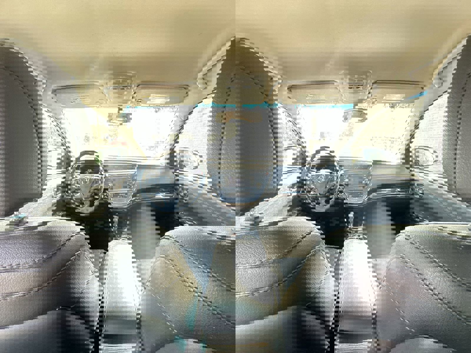 Used 2013 Toyota Avalon XLE FWD image 18