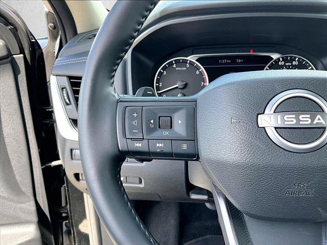 Used 2025 Nissan Rogue SV AWD/4WD image 20