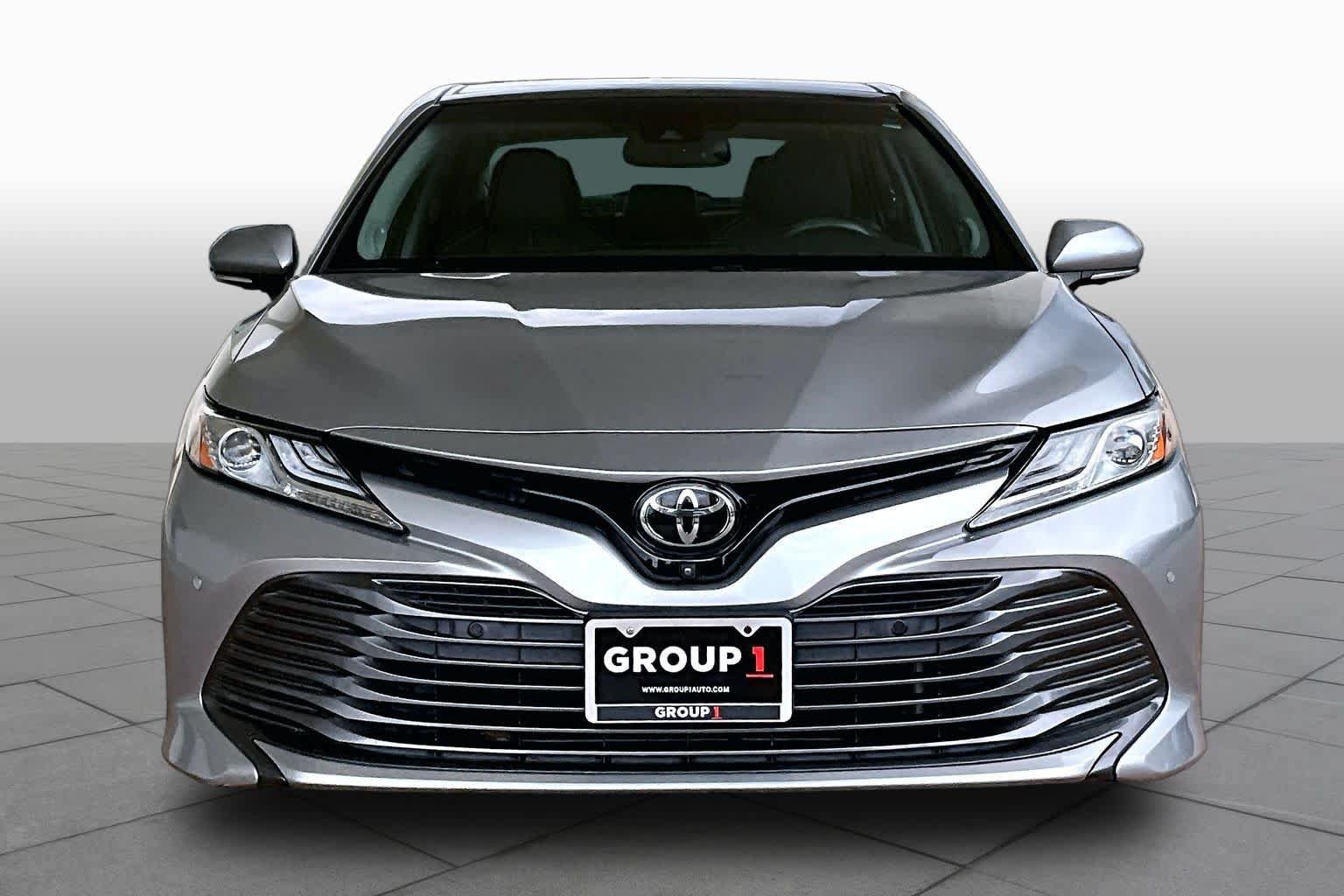 Used 2018 Toyota Camry XLE w/ Driver Assist Package FWD image 4