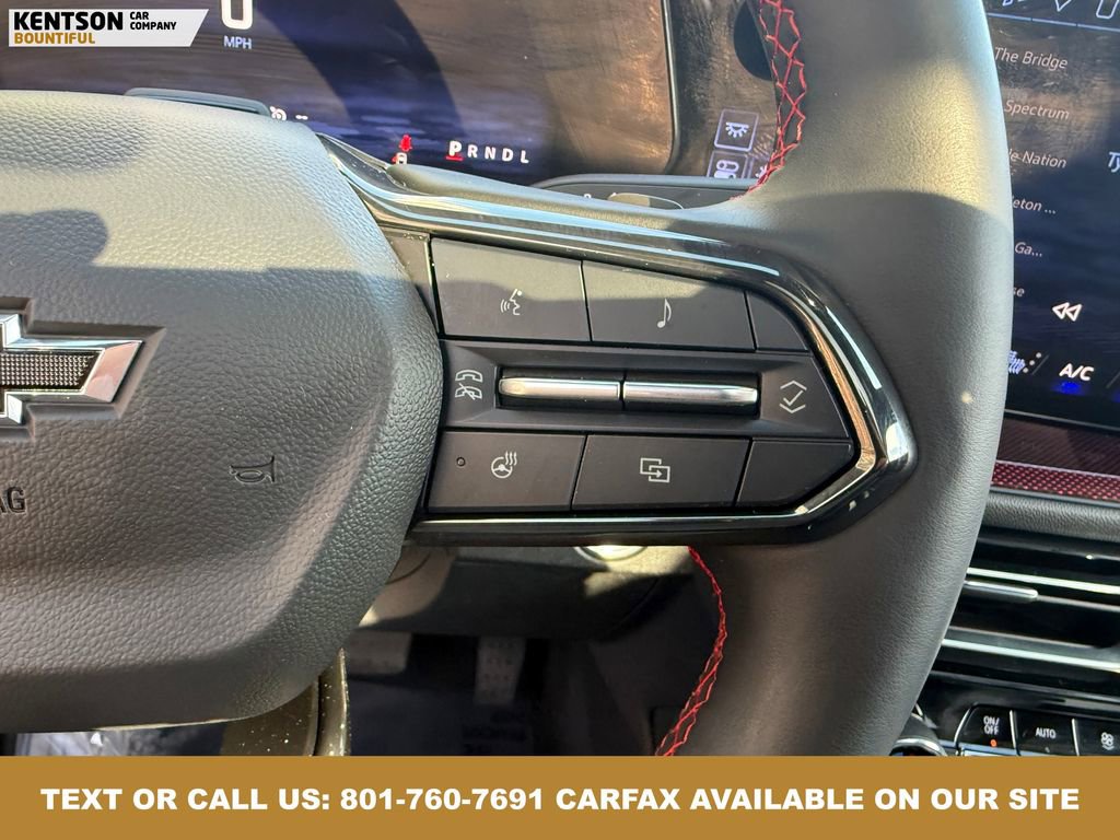 Used 2024 Chevrolet Traverse RS image 18