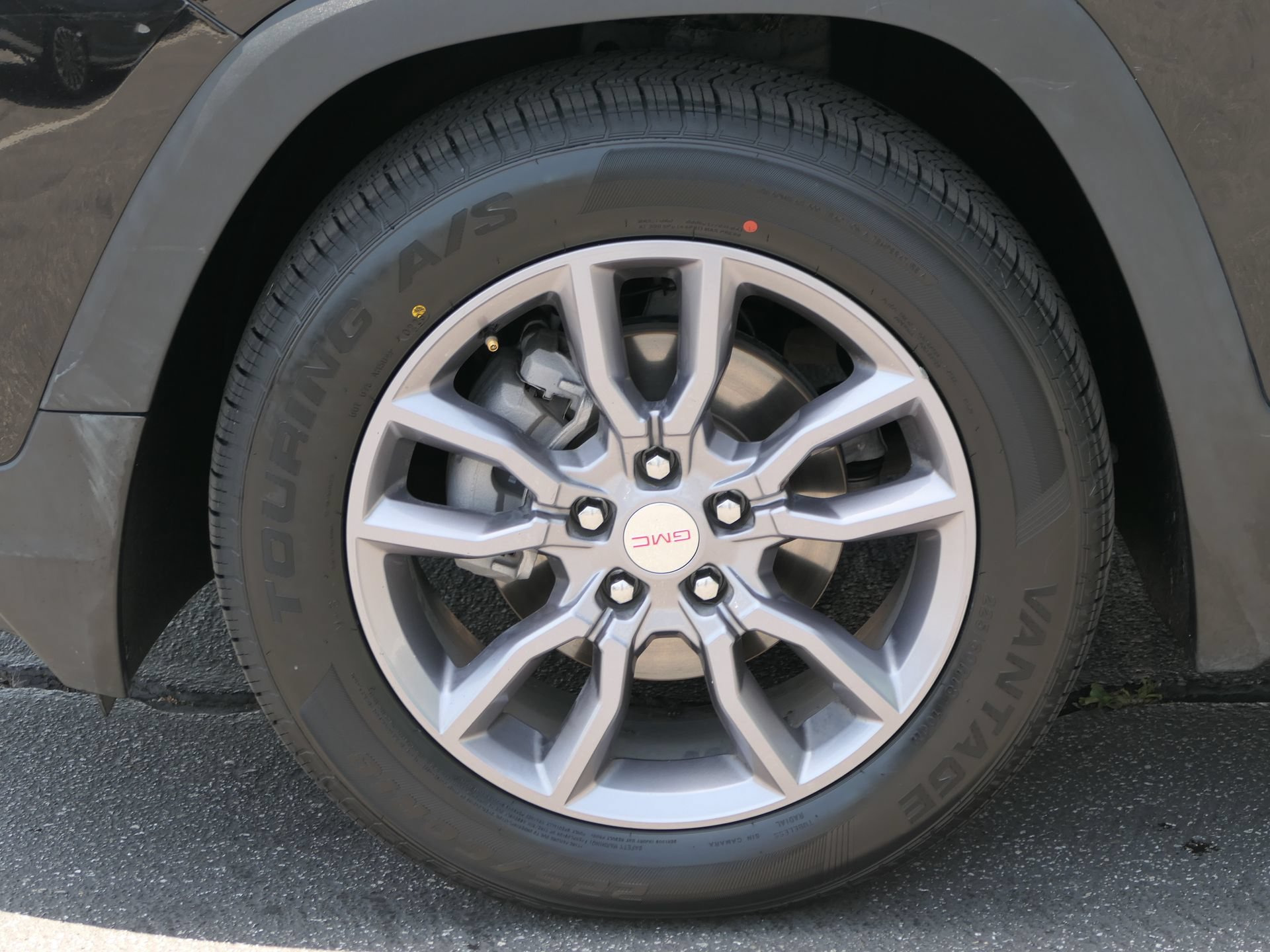 Used 2022 GMC Terrain SLT w/ Tech Package FWD image 10