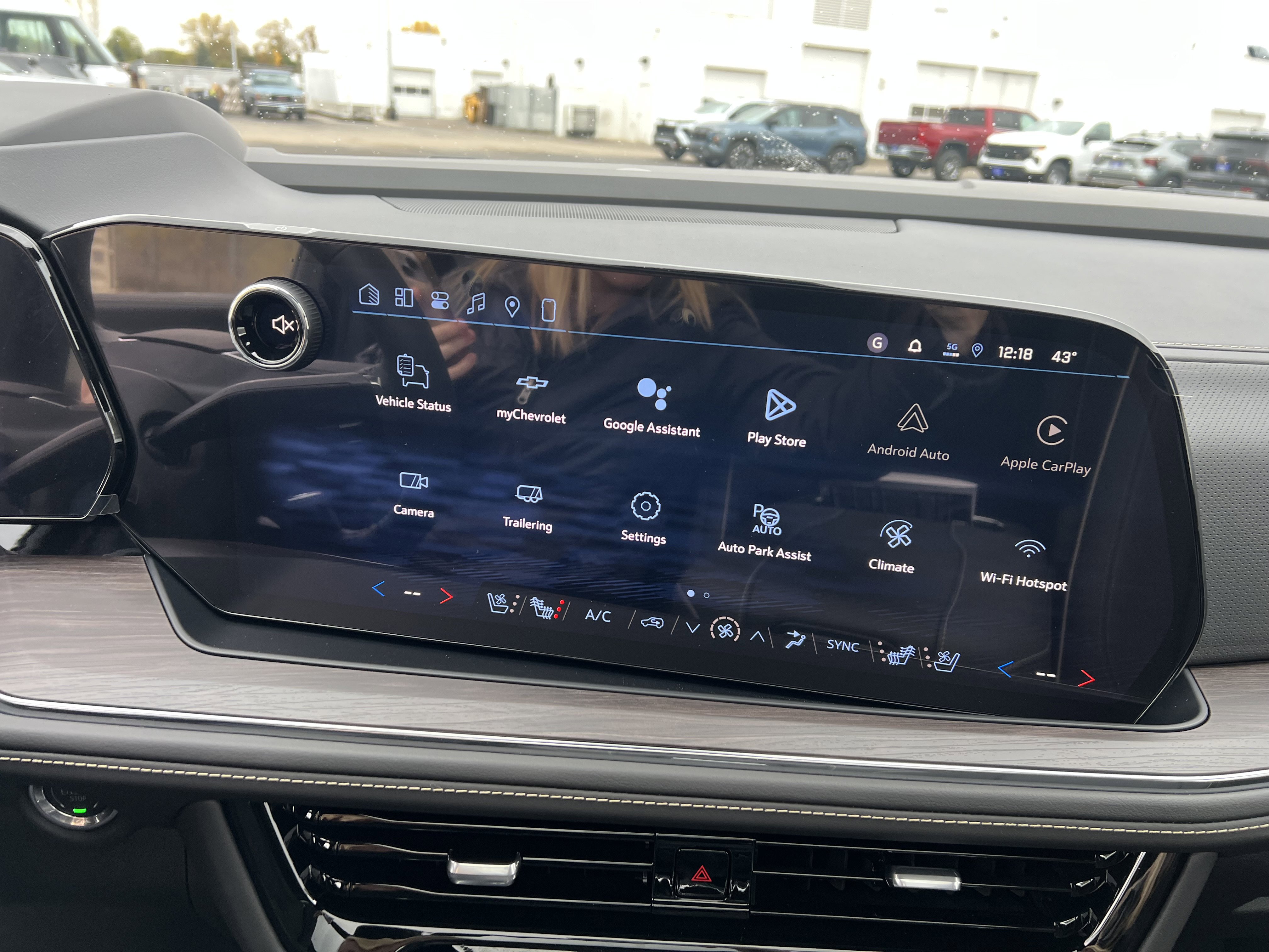 New 2026 Chevrolet Tahoe Premier image 7