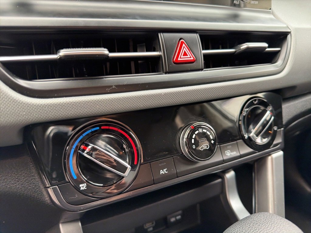 Used 2024 Kia Seltos LX image 20