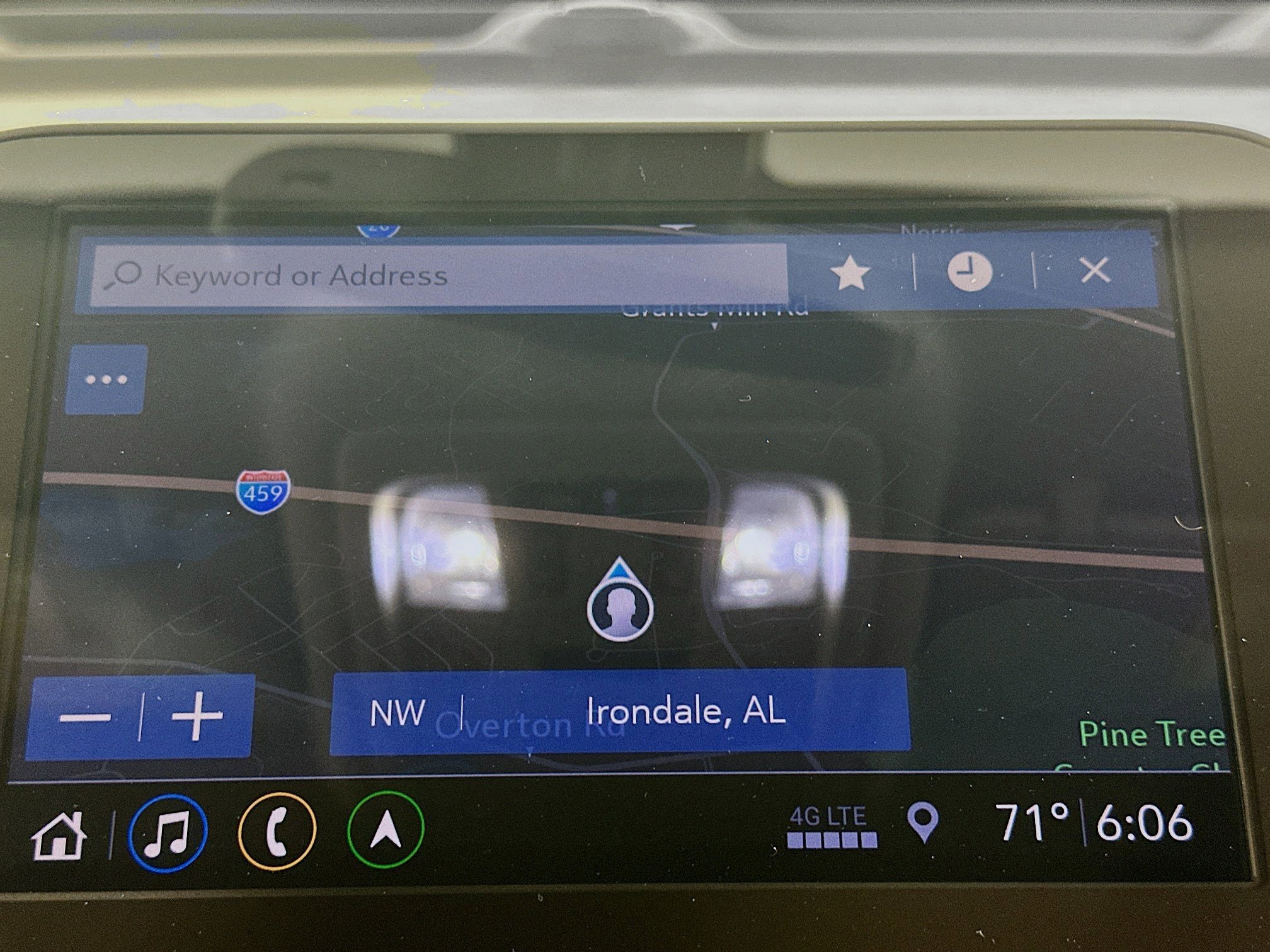 Used 2021 Chevrolet Equinox LT image 22