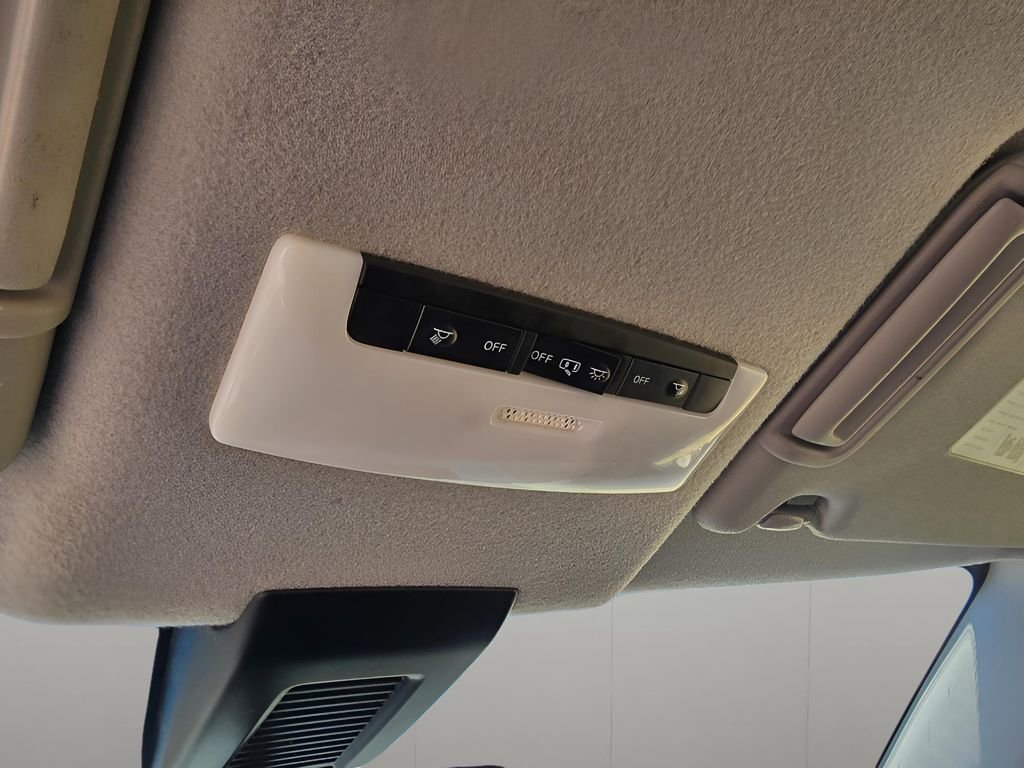 Used 2023 Nissan Kicks S image 30