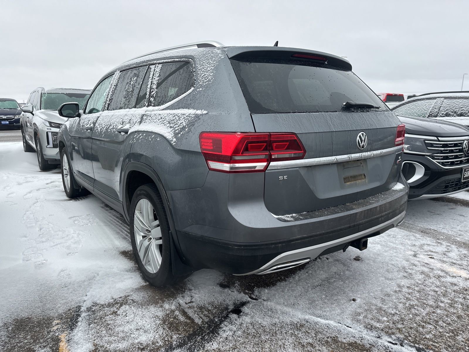 Used 2019 Volkswagen Atlas SE w/ Towing Package image 4