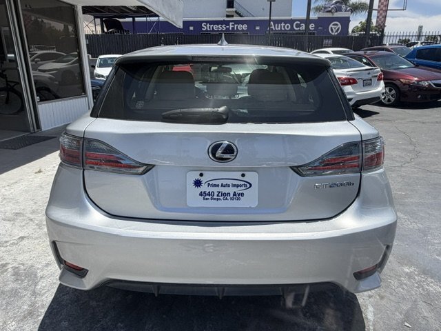 Used 2014 Lexus CT 200h FWD image 3