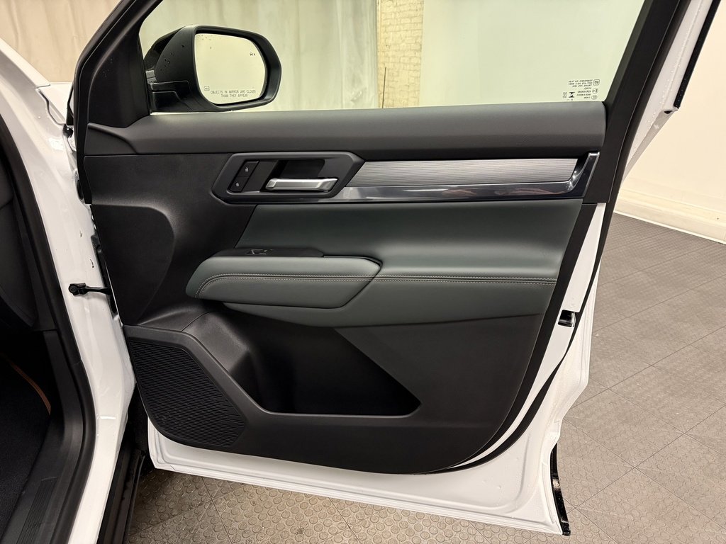 New 2026 GMC Terrain AT4 w/ LPO, Black Badging Package image 16