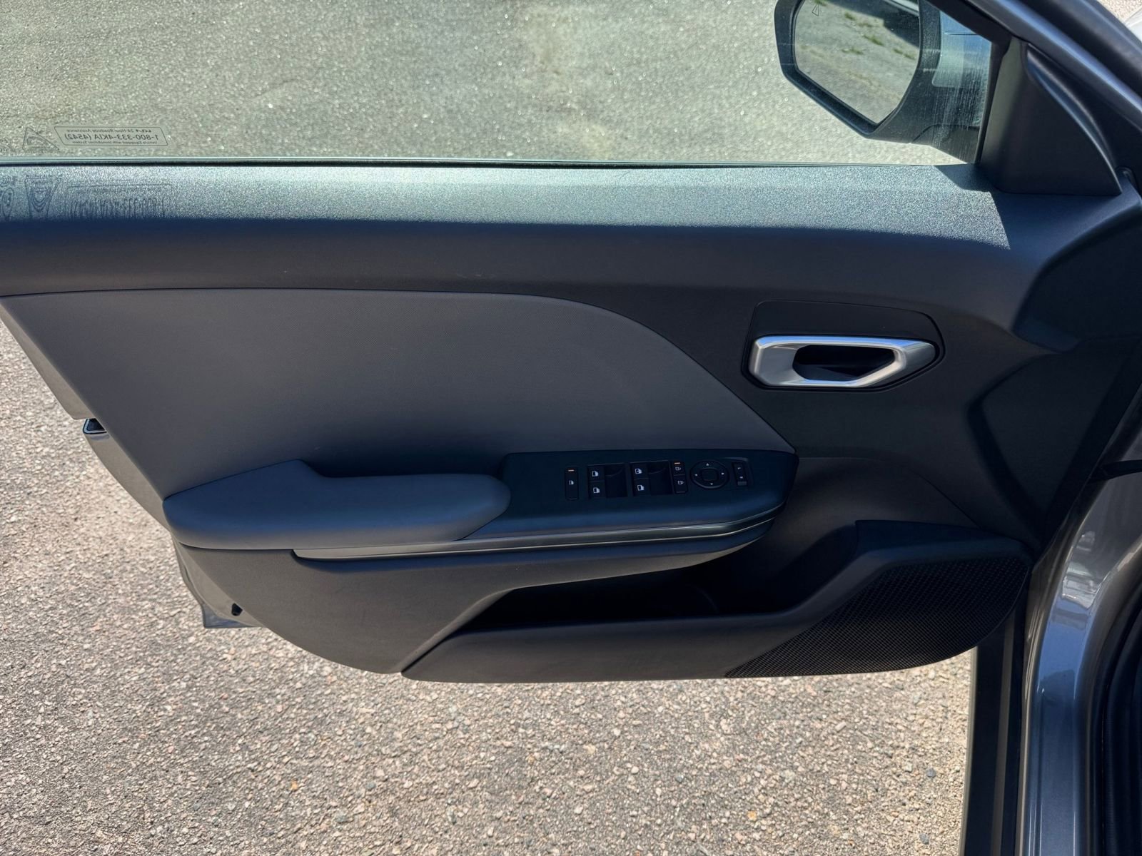 Used 2025 Kia K4 LXS image 18