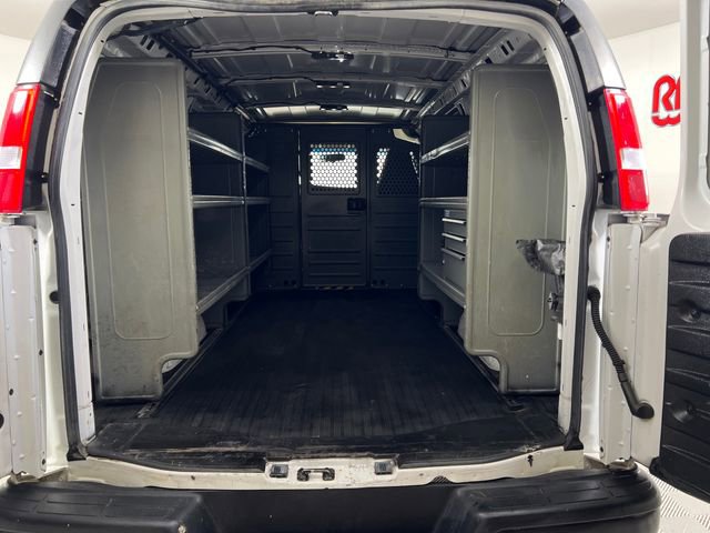 Used 2022 Chevrolet Express 2500 w/ Driver Convenience Package image 22