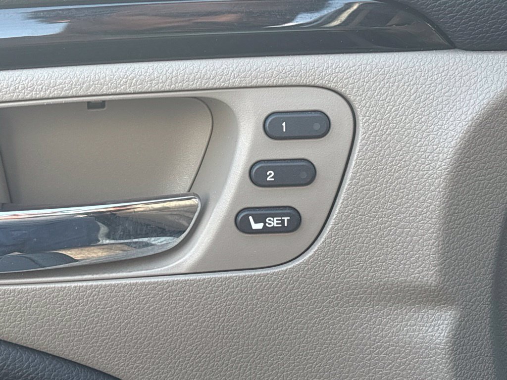 Used 2017 Honda Pilot Touring image 13