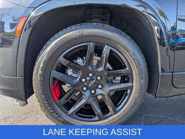 Used 2023 Chevrolet Traverse Premier w/ Redline Edition image 6