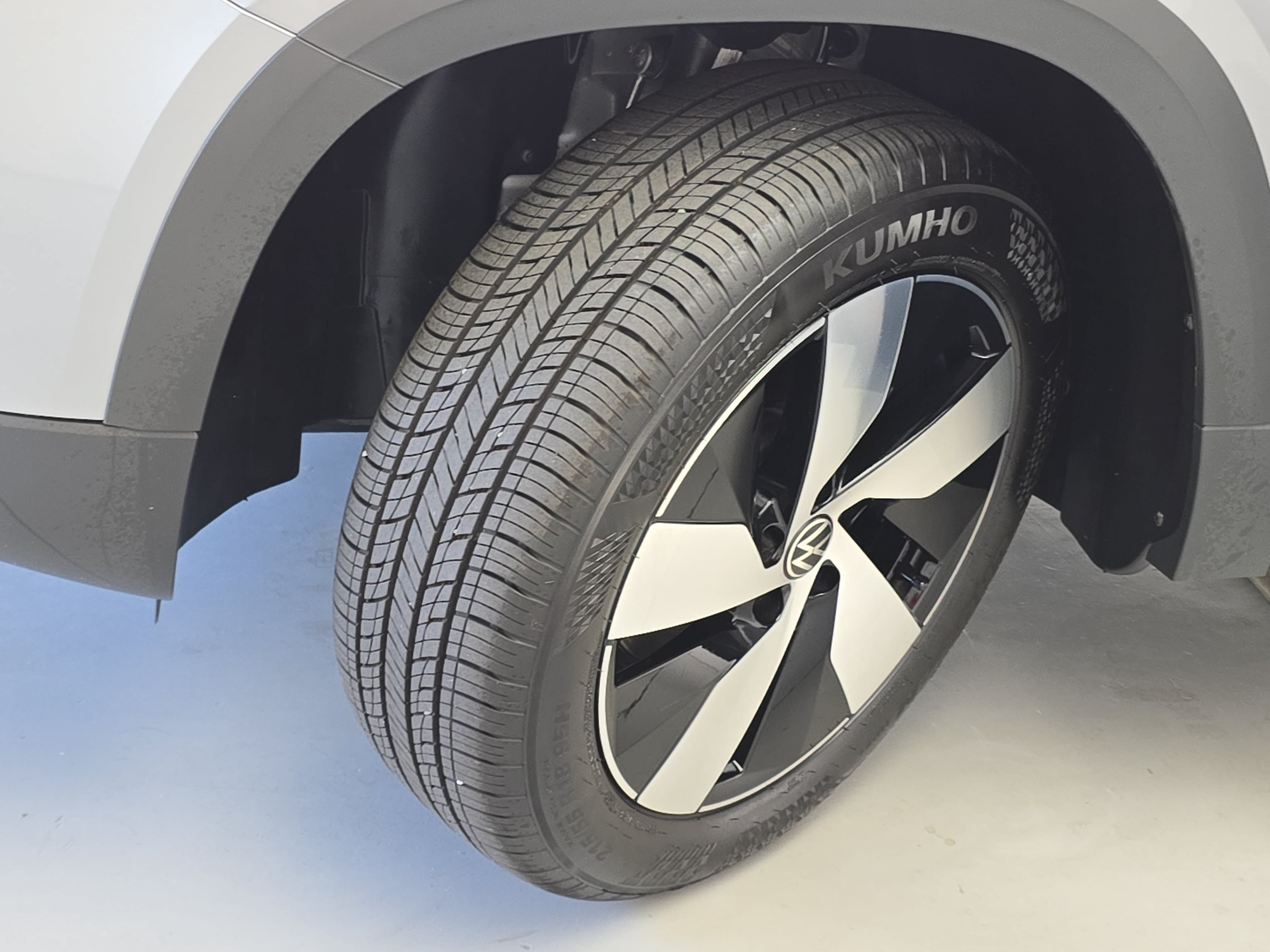 Used 2025 Volkswagen Taos S AWD/4WD image 31