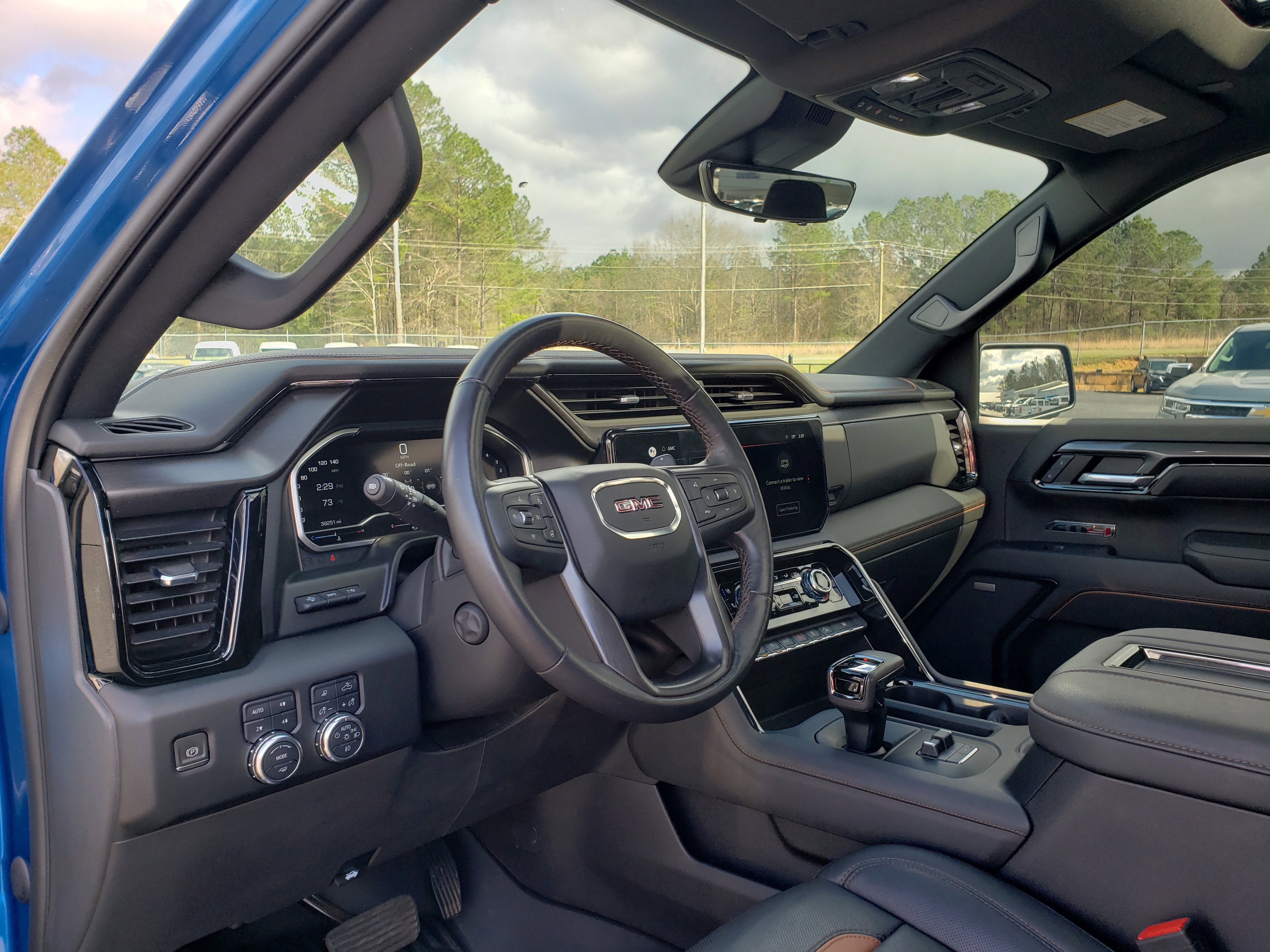 Used 2022 GMC Sierra 1500 AT4 w/ AT4 Premium Package image 30