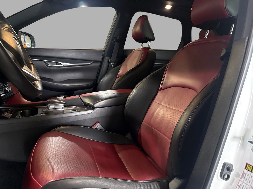 Used 2023 INFINITI QX50 Sport image 12