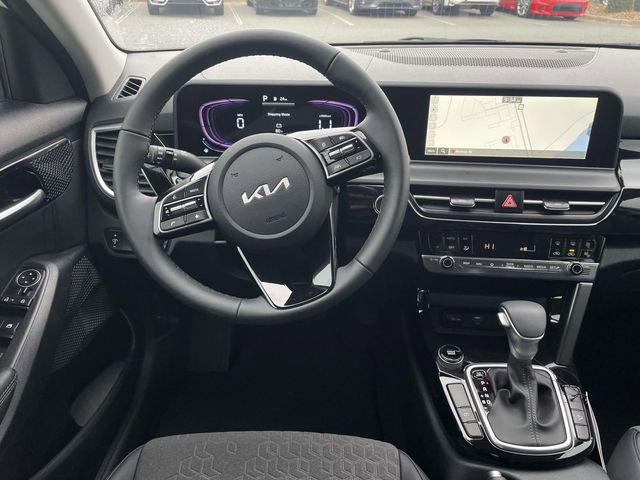 New 2026 Kia Seltos S FWD image 2