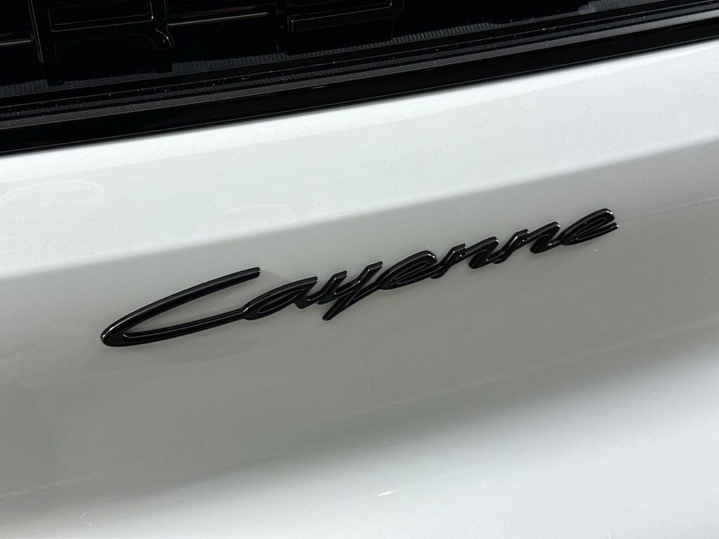 New 2026 Porsche Cayenne Coupe AWD/4WD image 34
