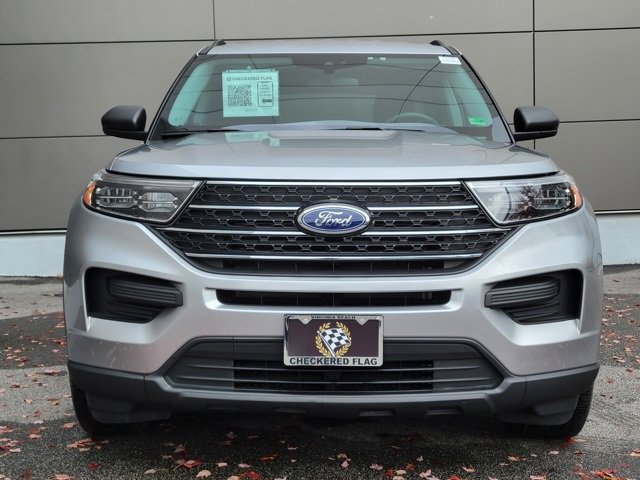 Used 2023 Ford Explorer XLT image 12