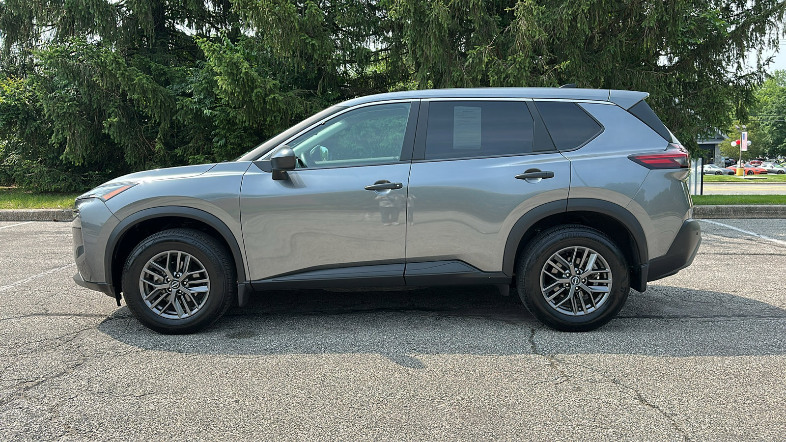 Certified 2023 Nissan Rogue S image 26