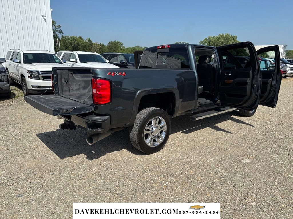 Used 2018 Chevrolet Silverado 2500 High Country w/ Duramax Plus Package AWD/4WD image 35