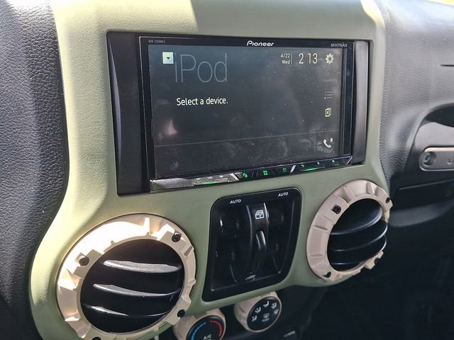 Used 2017 Jeep Wrangler Unlimited Sport w/ Quick Order Package 24S AWD/4WD image 16